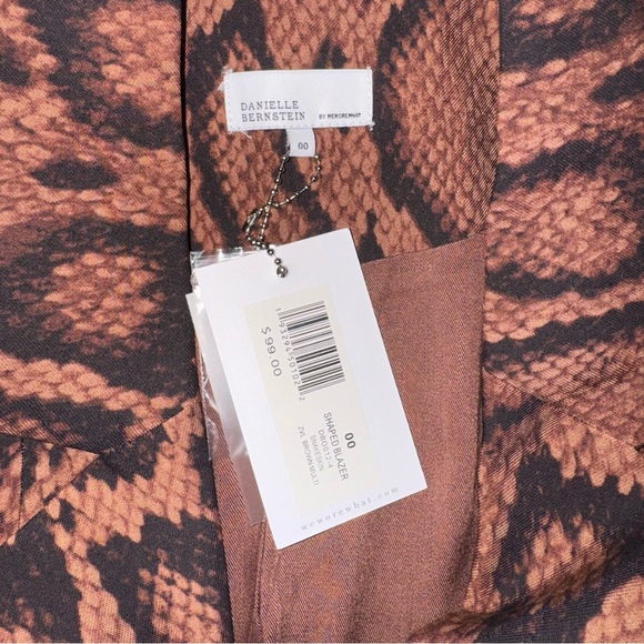 WeWoreWhat x DANIELLE BERNSTEIN‎ Brown Snake Print Blazer Size 00 - Picture 5 of 5